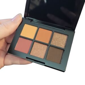 Beauty Vaulte Regal Eyeshadow Palette